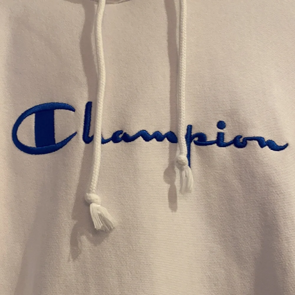 Sweatshirt - Picture 3 of 4